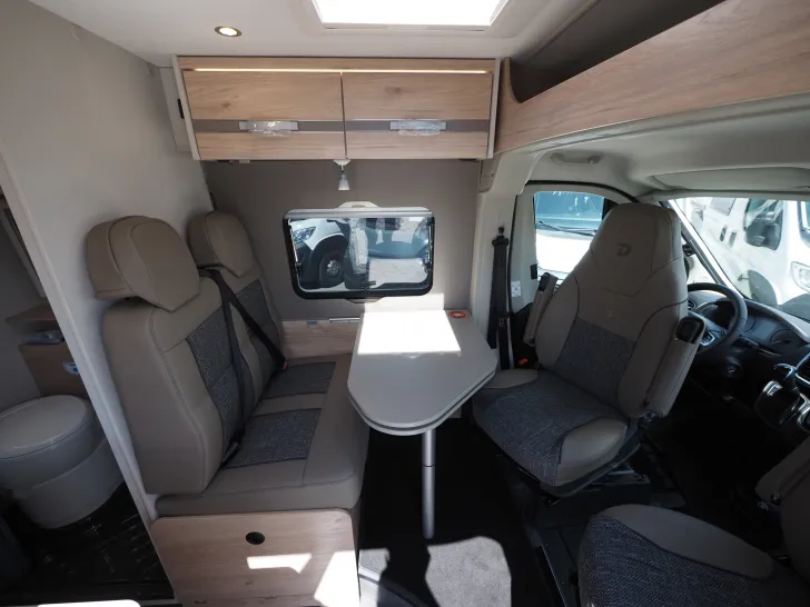 Fahrzeugbild Dethleffs Globetrail 640 ES, Komfort-/Chassis-/E-Paket #7