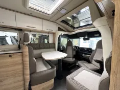 Bild 7 Eura Mobil Profila T 696 EB Mondial Plus / S Fahrassistenz