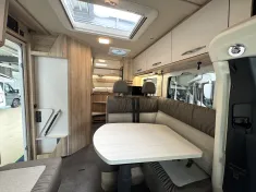 Bild 8 Eura Mobil Profila T 696 EB Mondial Plus / S Fahrassistenz
