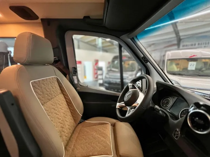 Fahrzeugbild Malibu Genius 641 LE mit AUTARKIE-PAKET+ISOFIX #9