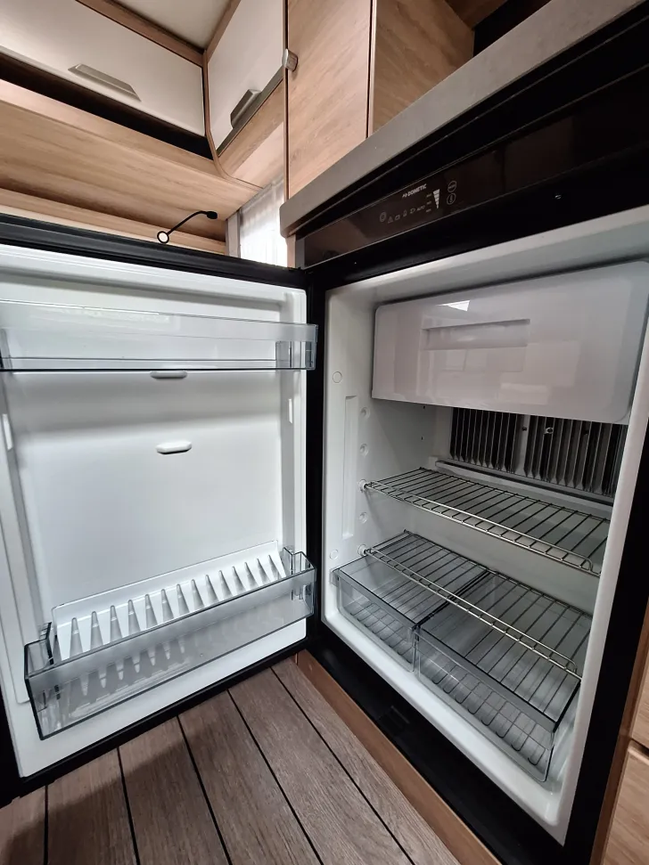 Fahrzeugbild Knaus Südwind 460 EU 60 Years #17