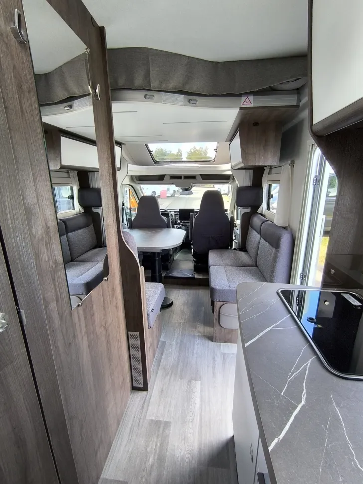 Fahrzeugbild Benimar Tessoro 444 T25 #9
