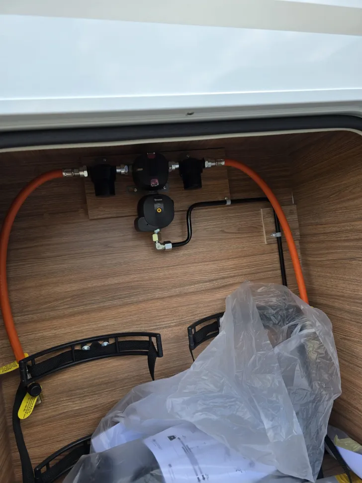 Fahrzeugbild Weinsberg CaraHome 550 MG Markise, AHK, LED #11