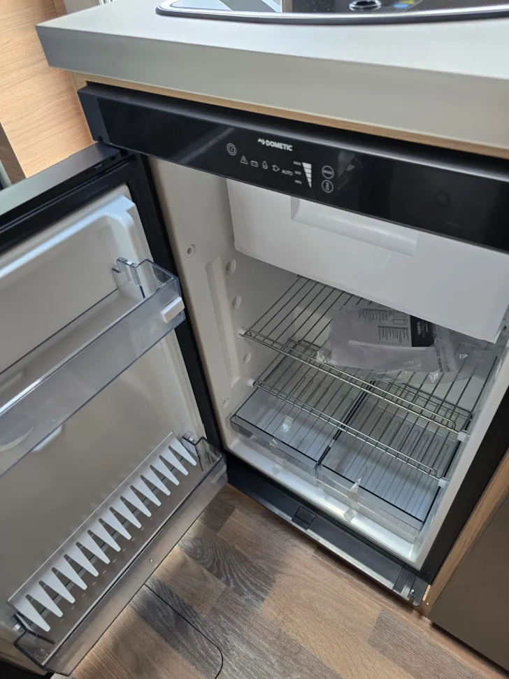 Fahrzeugbild Weinsberg CaraHome 550 MG Markise, AHK, LED #12