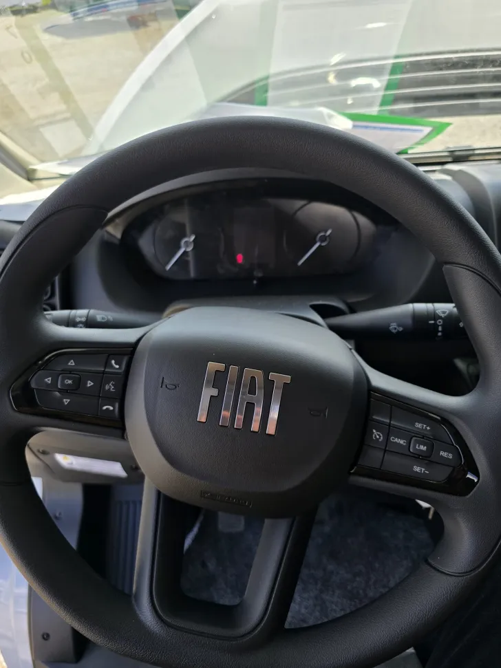 Fahrzeugbild Weinsberg CaraHome 550 MG Markise, AHK, LED #13