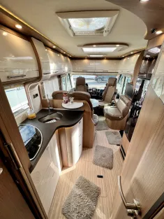 Bild 20 Carthago c-tourer I 148 Hubstützen+AHK+Autom*gepflegt*