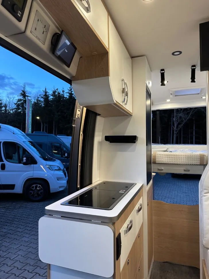 Fahrzeugbild Mooveo VAN-63XL - Hubbett - 11.859,- Euro Sonderaktion #13