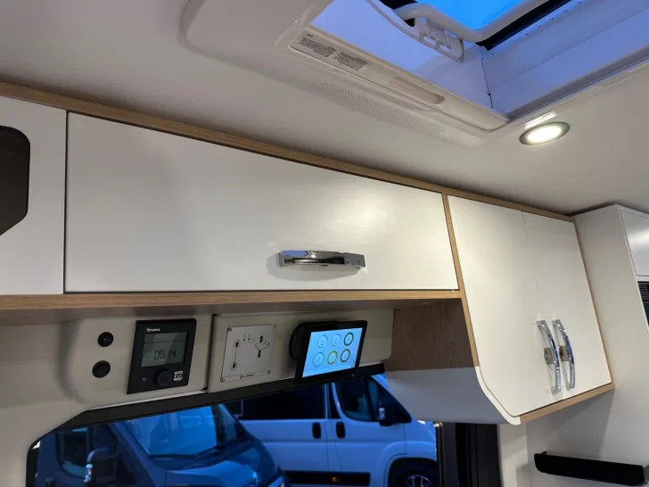 Fahrzeugbild Mooveo VAN-63XL - Hubbett - 11.859,- Euro Sonderaktion #14
