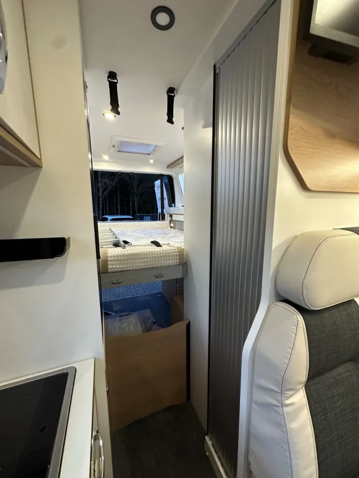 Fahrzeugbild Mooveo VAN-63XL - Hubbett - 11.859,- Euro Sonderaktion #22
