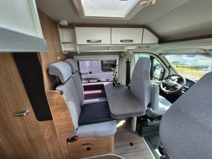 Fahrzeugbild Weinsberg CaraBus 600 ME EDITION [FIRE] #5