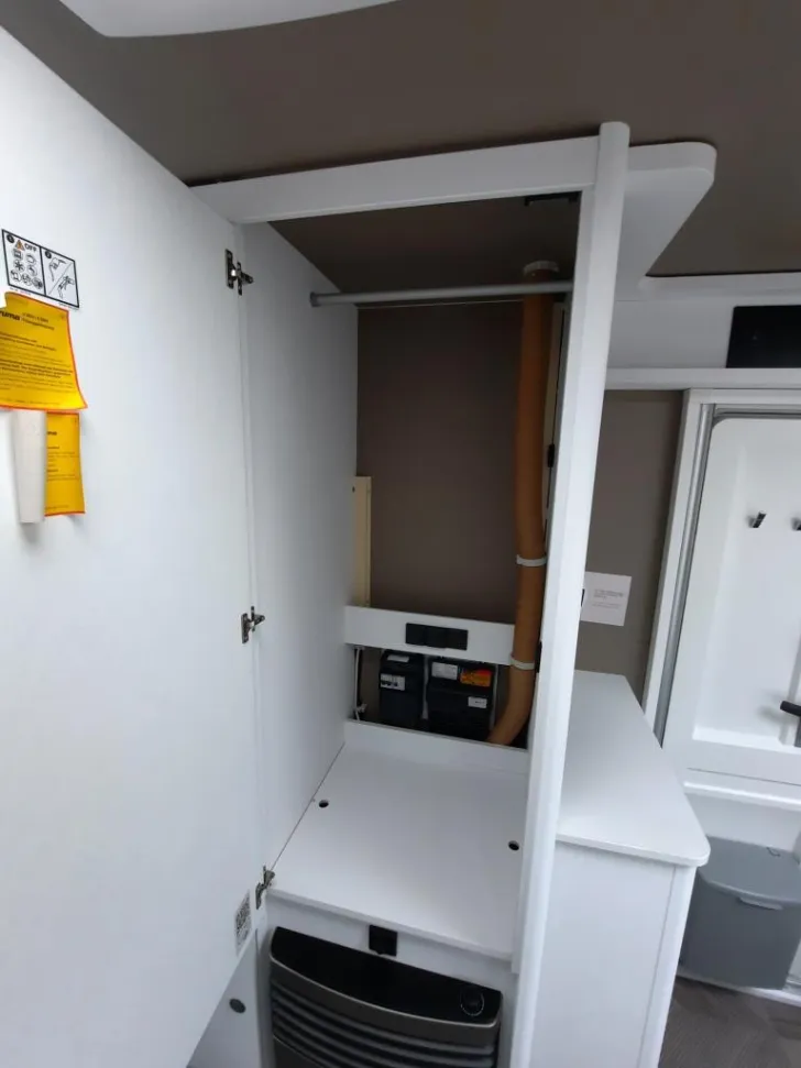 Fahrzeugbild Dethleffs c' go 495 FR Verfüg./Sparen Sie 1.348,- € #14