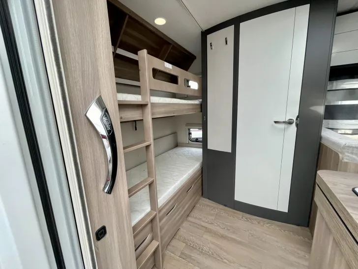 Fahrzeugbild Hobby Excellent Edition 490 KMF #3