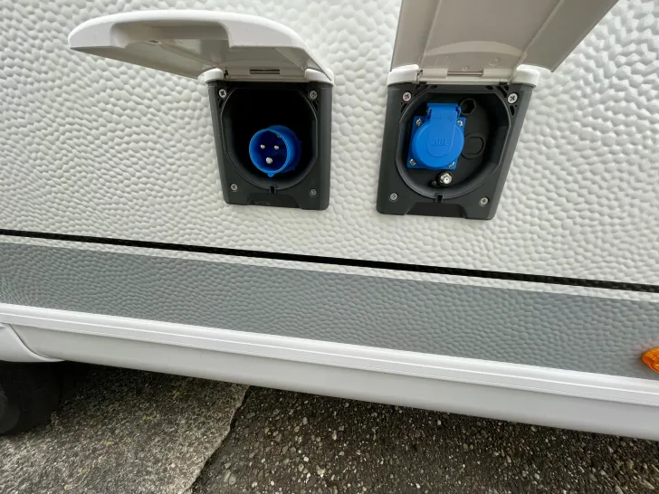 Fahrzeugbild Hobby Excellent Edition 490 KMF #14