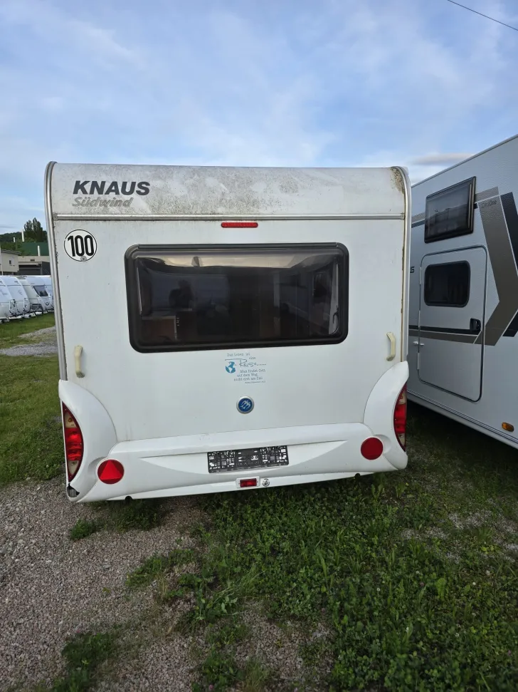 Fahrzeugbild Knaus Südwind 450 FU Vorzelt #9