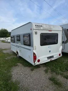 Fahrzeugbild Knaus Südwind 450 FU Vorzelt #3
