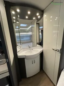 Fahrzeugbild Hobby Excellent 560 CFe Modell 2025 / 2000 kg #4