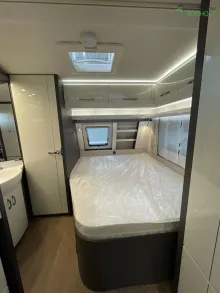 Fahrzeugbild Hobby Excellent 560 CFe Modell 2025 / 2000 kg #13