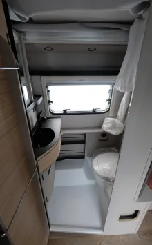 Fahrzeugbild Hymer Eriba Touring 530 Tango Red Edition Auflastung 1.400 kg #15