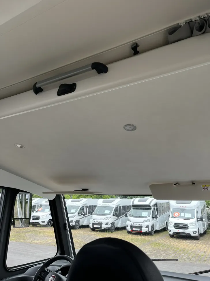 Fahrzeugbild Sunlight I 67S Autom+SAT+TV+Stützen #5