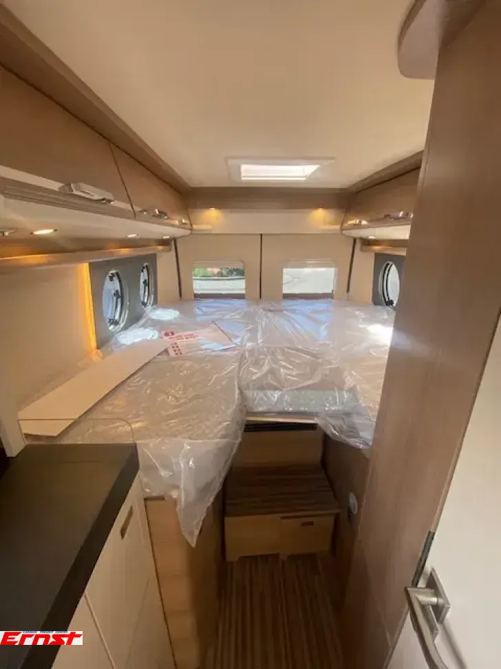 Fahrzeugbild Malibu Van First Class - Two Rooms 640 LE RB #11