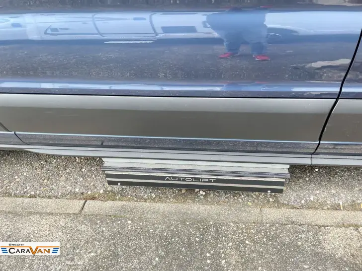 Fahrzeugbild Bürstner Lineo C 590 Rolli 10.997 Euro gespart! #4