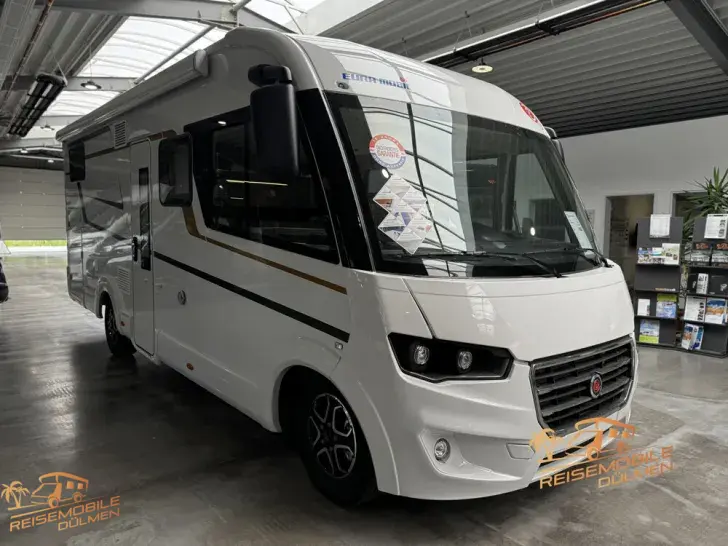 Fahrzeugbild Eura Mobil Integra Line 720 EF Hubbett #1