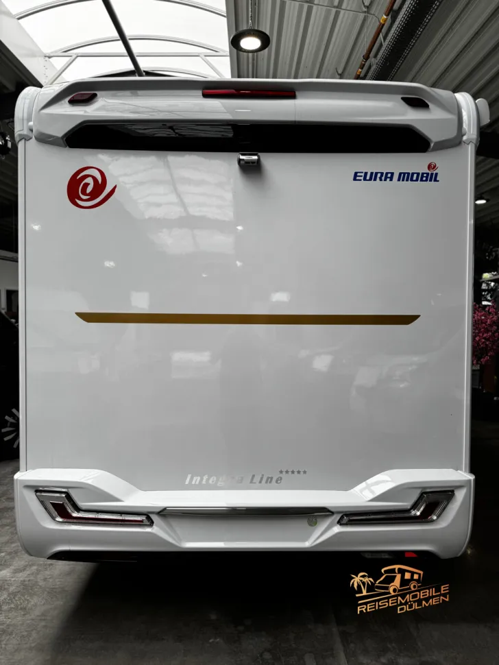 Fahrzeugbild Eura Mobil Integra Line 720 EF Hubbett #7