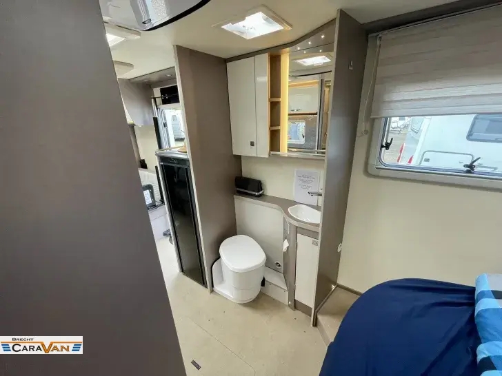Fahrzeugbild Bürstner Lyseo TD 736 Rolli barrierefrei #14