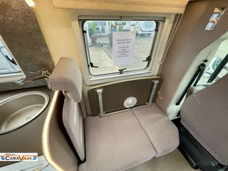 Fahrzeugbild Bürstner Lyseo TD 736 Rolli barrierefrei #20