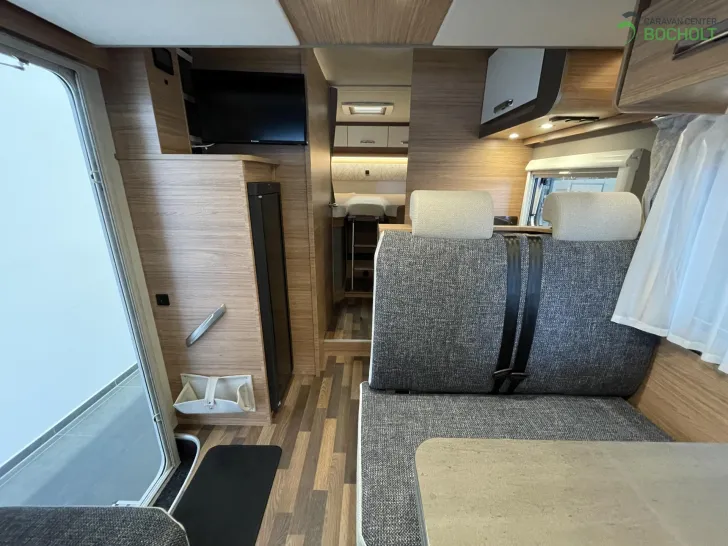 Fahrzeugbild Weinsberg CaraSuite 700 ME Ehemaliger Mietwagen #8