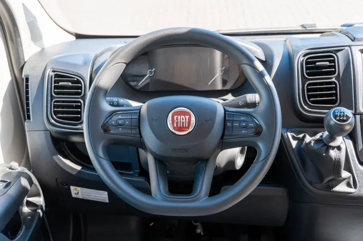 Fahrzeugbild Rimor Seal 98 Plus SILVER PAKET+MARKISE+COMBI6E+ISOFIX #7