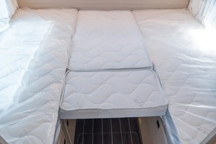 Fahrzeugbild Rimor Seal 98 Plus SILVER PAKET+MARKISE+COMBI6E+ISOFIX #15