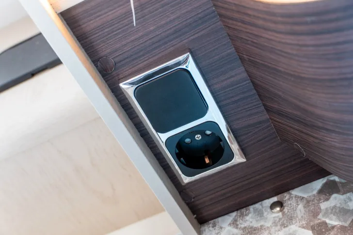 Fahrzeugbild Rimor Seal 98 Plus SILVER PAKET+MARKISE+COMBI6E+ISOFIX #17