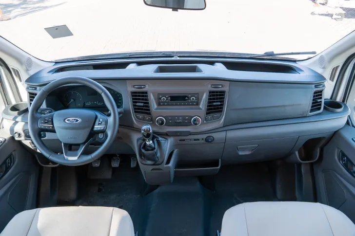Fahrzeugbild Rimor Kilig 18 Plus HUBBETT+BRONZE PAKET+170 PS+FORD #8