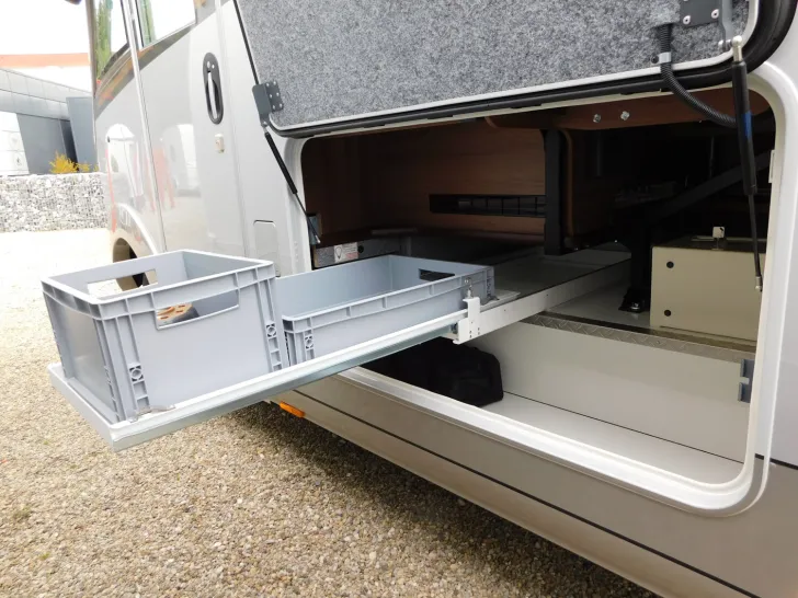 Fahrzeugbild Carthago chic s-plus I 50 LE Vollluftfeder,Motorradträger #27