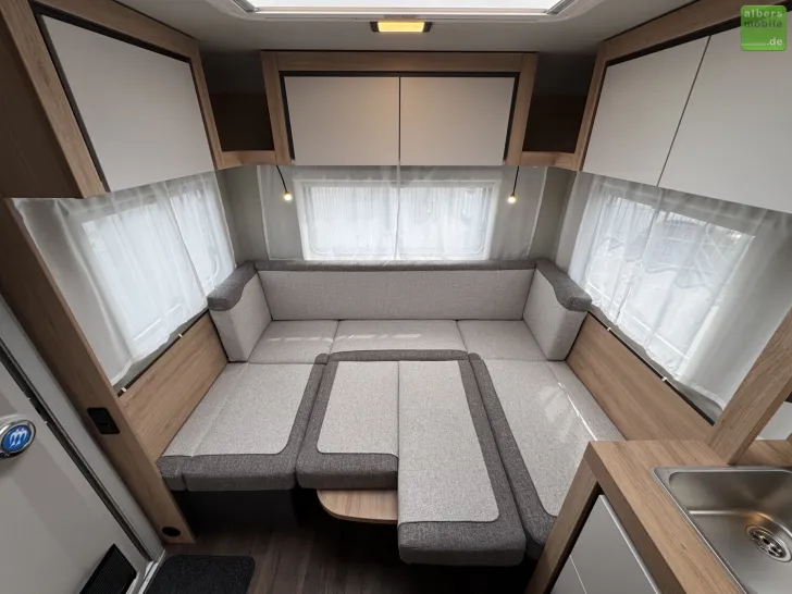 Fahrzeugbild Knaus Sport 450 FU Dusche 1800kg Französisches Bett #24