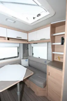 Fahrzeugbild Knaus Südwind 460 EU 60 Years #10