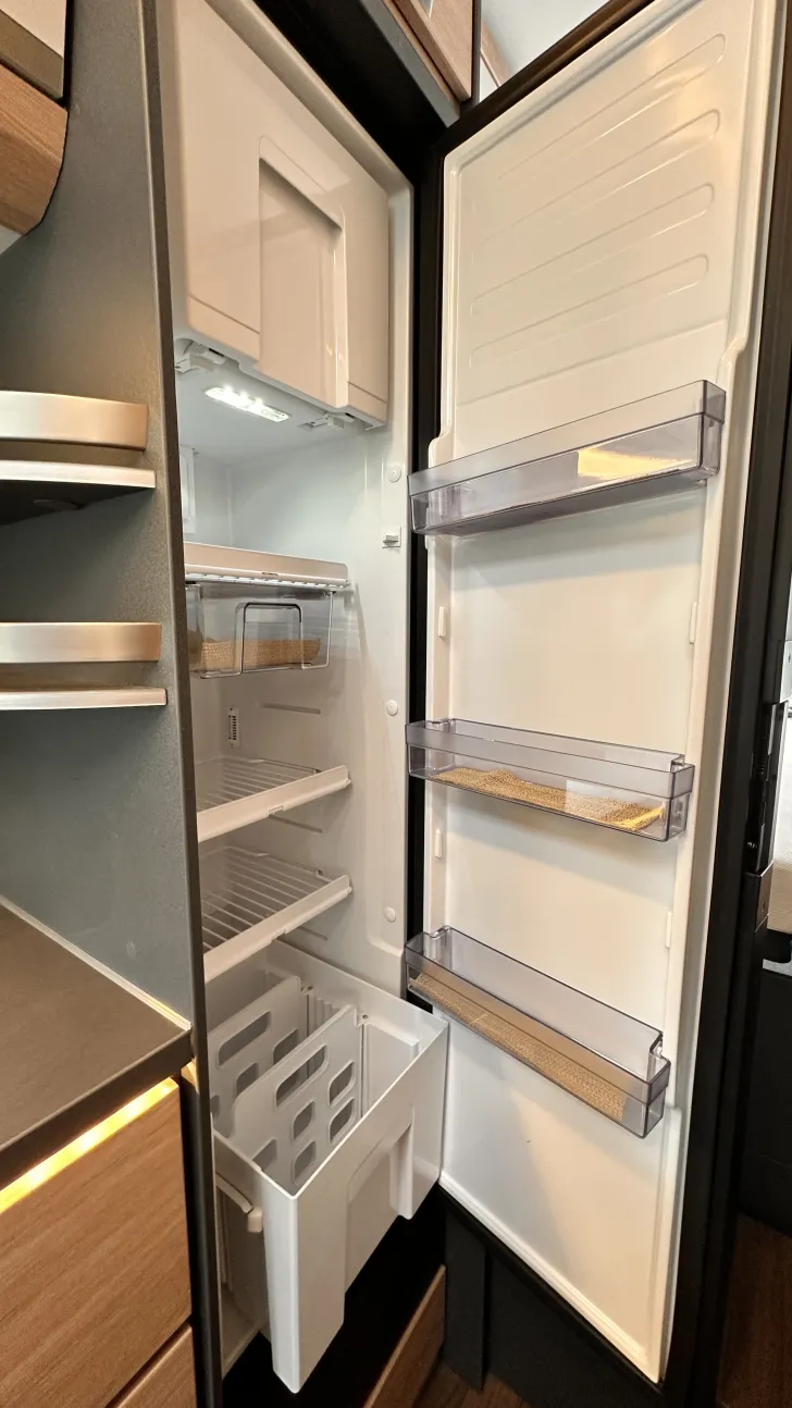 Fahrzeugbild Knaus BoxLife Pro 630 FREEWAY Miet 2026 Verfügbar 11.2026 #17