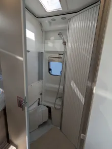 Fahrzeugbild Malibu Van Comfort 600 DB charming GT skyview #18