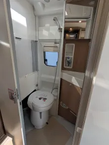 Fahrzeugbild Malibu Van Comfort 600 DB charming GT skyview #19