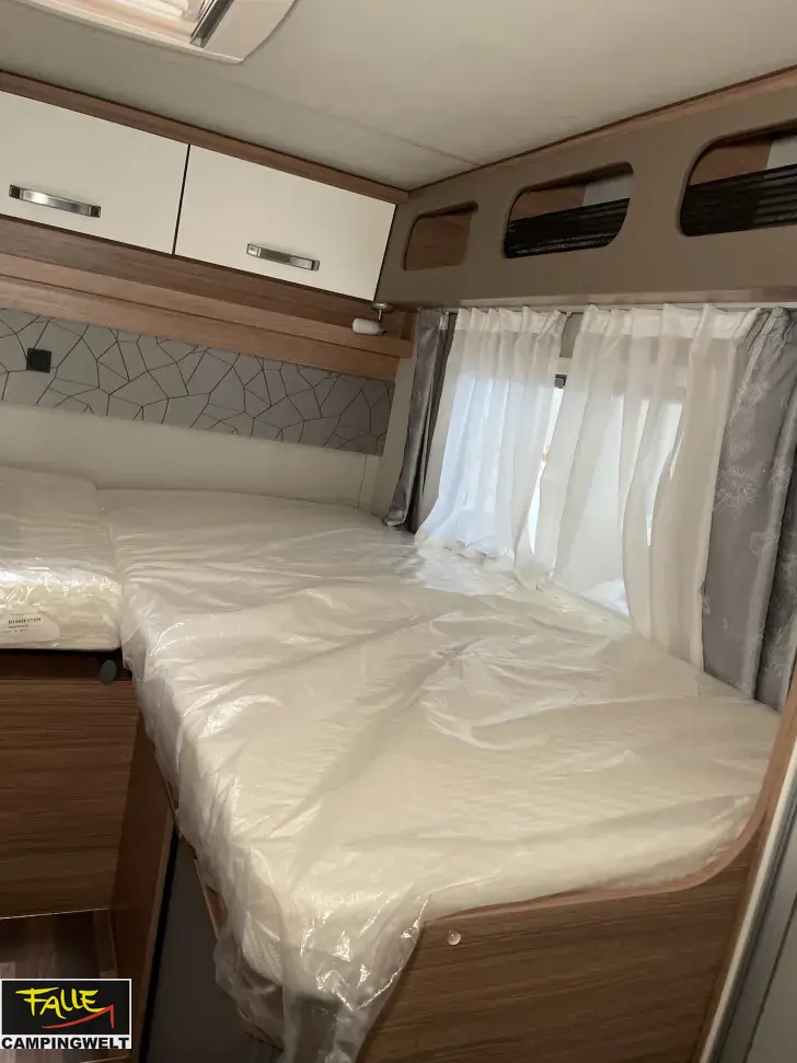 Weitere Betten Weinsberg CaraSuite 700 ME Lager Abverkauf