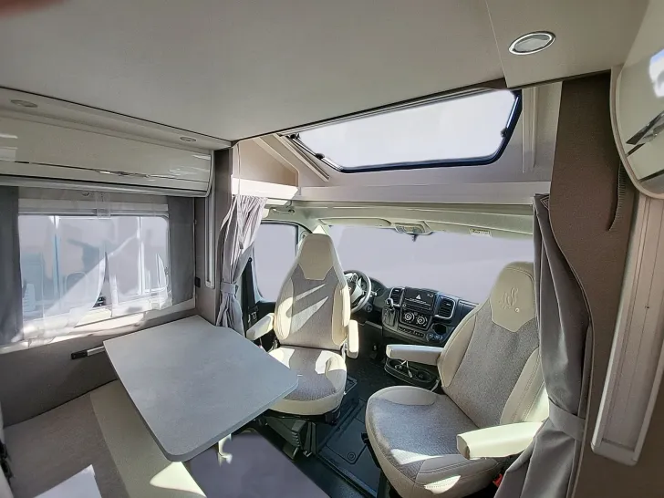 Fahrzeugbild Etrusco T 6900 SB #7