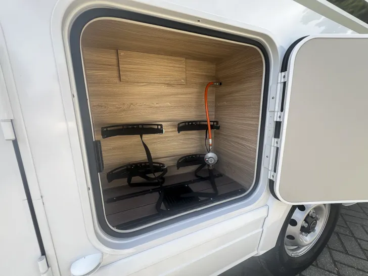 Fahrzeugbild Weinsberg CaraSuite 650 MF *5ter Sitzpl.*Markise* #11