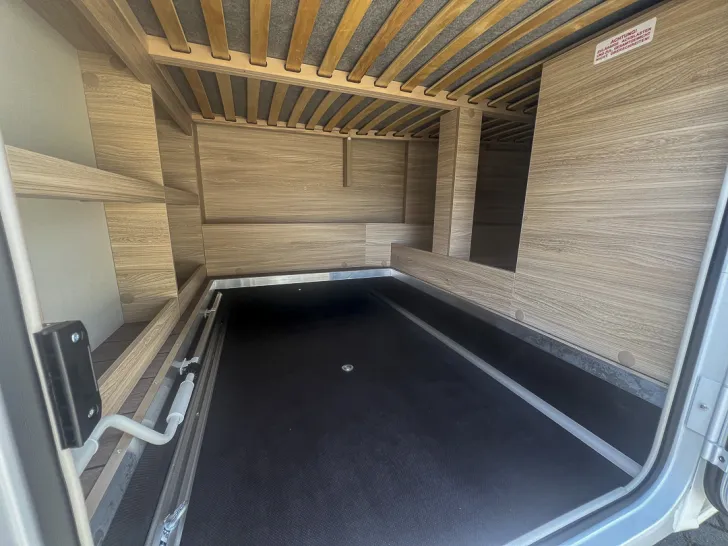 Fahrzeugbild Weinsberg CaraSuite 650 MF *5ter Sitzpl.*Markise* #12