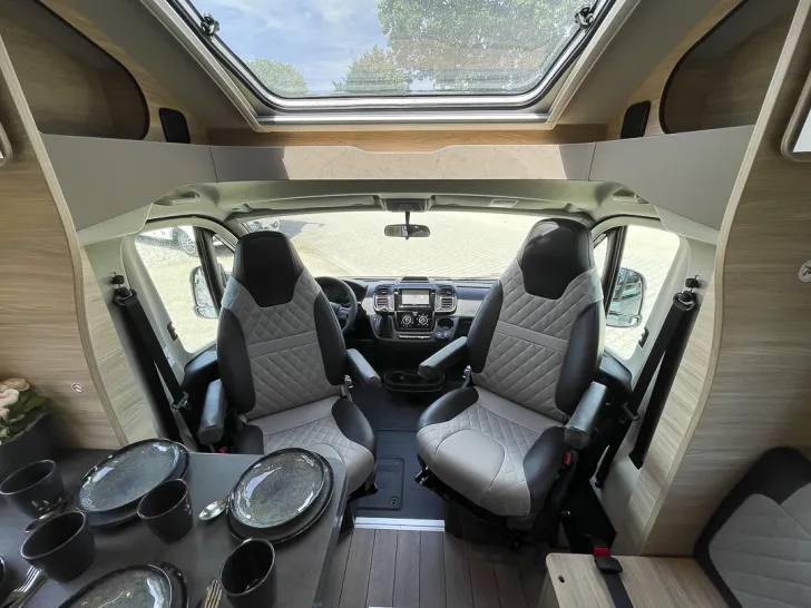 Fahrzeugbild Weinsberg CaraSuite 650 MF *5ter Sitzpl.*Markise* #16