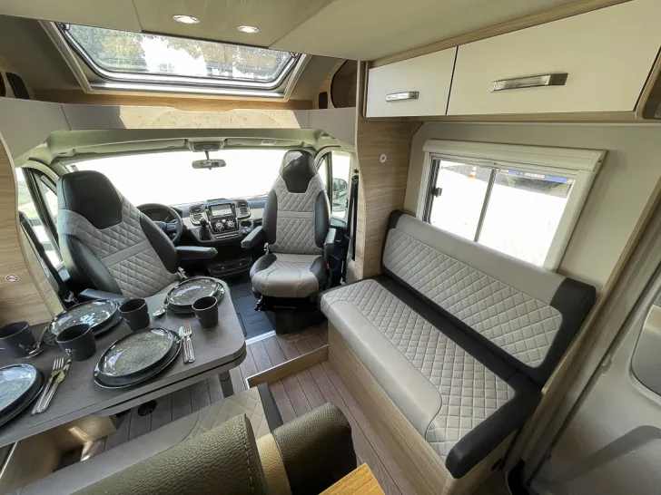 Fahrzeugbild Weinsberg CaraSuite 650 MF *5ter Sitzpl.*Markise* #18