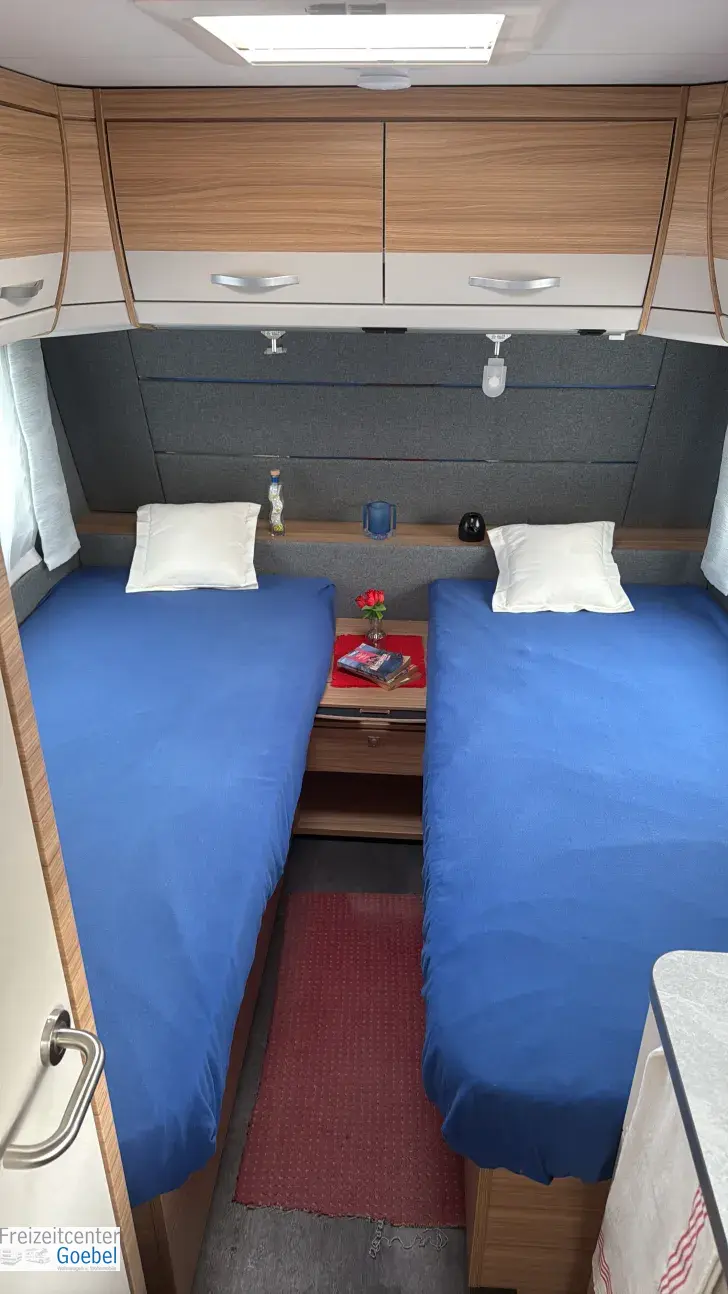 Betten Dethleffs Camper 460 EL