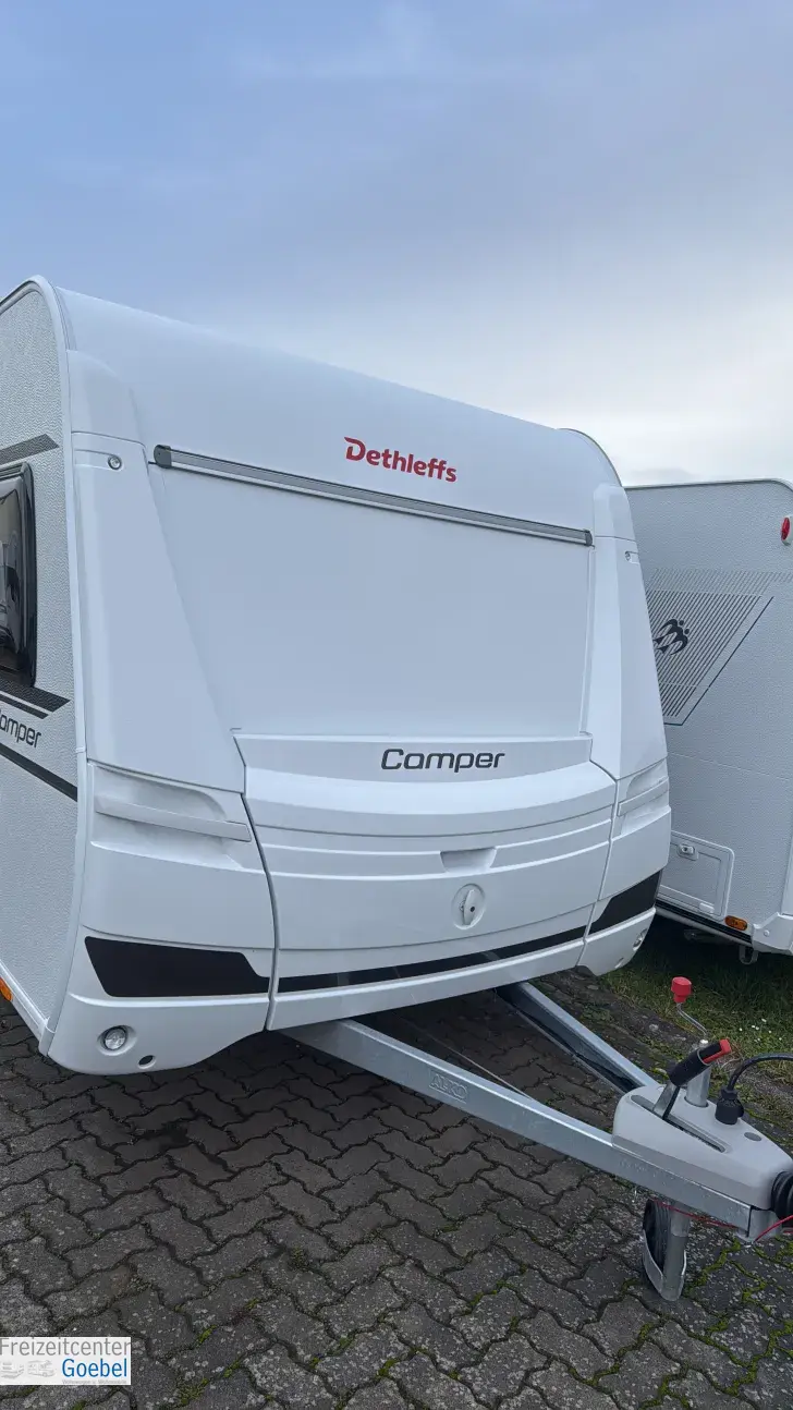Frontal Vorne Dethleffs Camper 460 EL