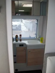 Bild 11 Dethleffs Nomad 490 EST SUPERSCHNÄPPCHEN statt 34.297