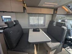 Bild 11 Bürstner Campeo TD 676 G *ganz junger Mietwagen*